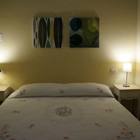 페자로 Il Vicolo 48 B&B 외부 사진