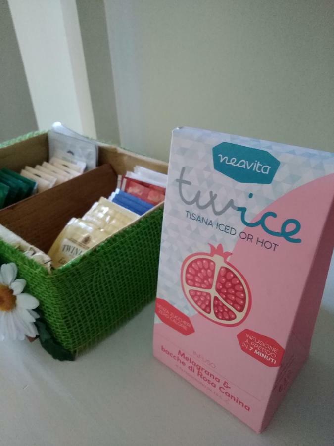 페자로 Il Vicolo 48 B&B 외부 사진